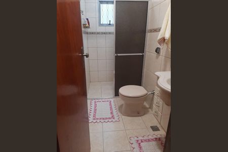Banheiro de casa à venda com 2 quartos, 70m² em Residencial Cosmos, Campinas