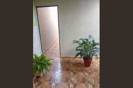 Casa à venda com 70m², 2 quartos e 2 vagasÁrea externa