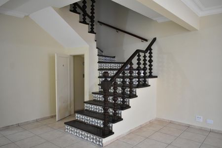 Sala de casa à venda com 2 quartos, 250m² em Planalto Paulista, São Paulo