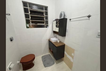 Banheiro de apartamento à venda com 2 quartos, 89m² em Bom Fim, Porto Alegre
