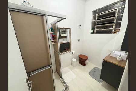 Banheiro de apartamento à venda com 2 quartos, 89m² em Bom Fim, Porto Alegre