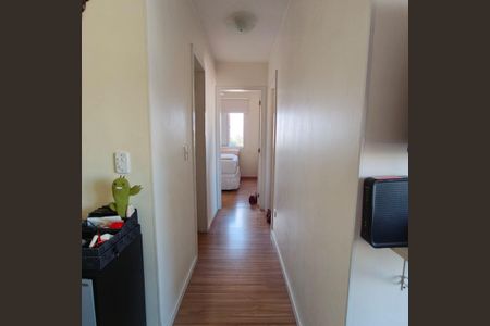 Corredor de apartamento à venda com 2 quartos, 50m² em Vila das Merces, São Paulo