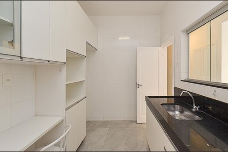 Apartamento para alugar com 123m², 3 quartos e 1 vaga Apartamento para alugar com 123m², 3 quartos e 1 vagaCozinha