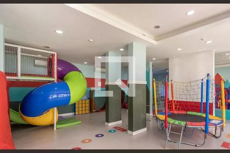Apartamento à venda com 92m², 2 quartos e 1 vaga