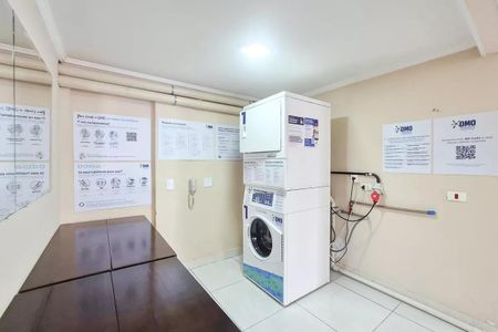 Apartamento à venda com 61m², 2 quartos e 1 vagaÁrea comum - Lavanderia 