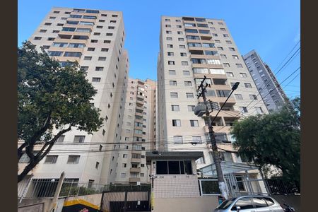 Apartamento à venda com 61m², 2 quartos e 1 vagaFachada e portaria 
