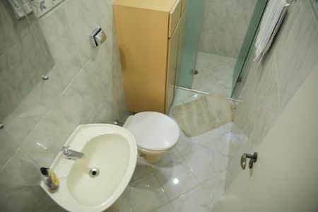 Apartamento à venda com 61m², 2 quartos e 1 vagaBanheiro 