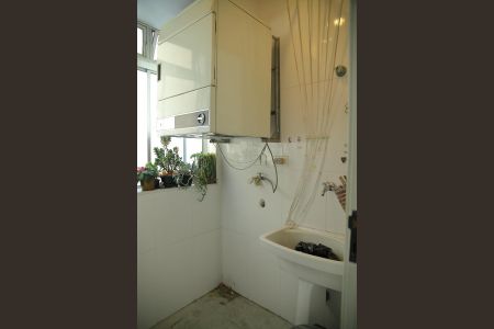 Apartamento à venda com 61m², 2 quartos e 1 vagaÁrea de Serviço