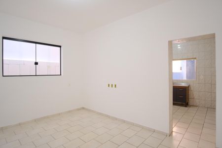 Casa de condomínio para alugar com 40m², 1 quarto e sem vagaSala
