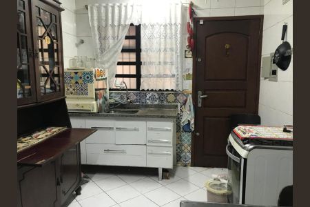 Foto 08 de casa à venda com 2 quartos, 88m² em Jardim Ester Yolanda, São Paulo