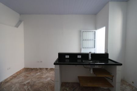 Casa para alugar com 35m², 1 quarto e sem vagaCozinha e Área de Serviço