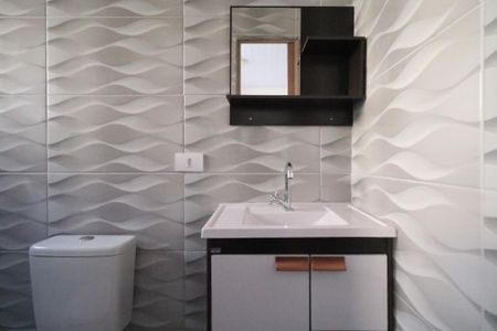 Banheiro de casa para alugar com 1 quarto, 35m² em Cerâmica, São Caetano do Sul