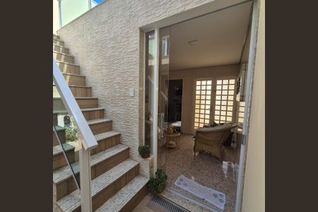 Casa à venda com 150m², 2 quartos e 2 vagasÁrea externa