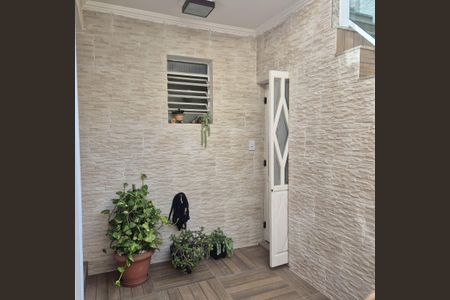 Casa à venda com 150m², 2 quartos e 2 vagasÁrea externa