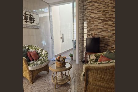 Casa à venda com 150m², 2 quartos e 2 vagasHall de entrada