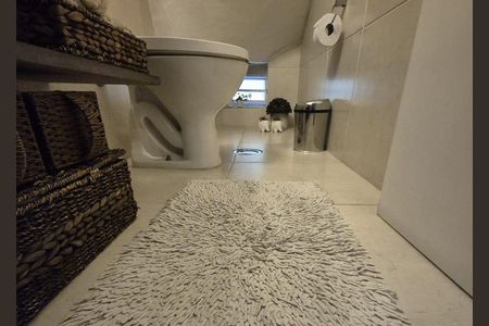 Casa à venda com 150m², 2 quartos e 2 vagasBanheiro