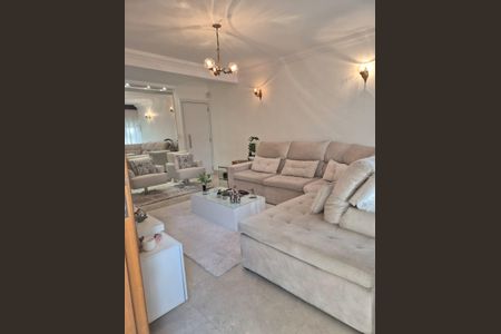 Casa à venda com 150m², 2 quartos e 2 vagasSala