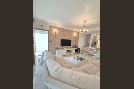 Casa à venda com 150m², 2 quartos e 2 vagasSala