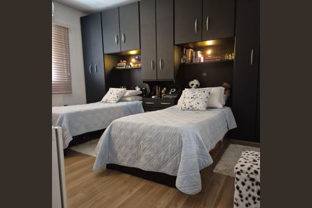 Casa à venda com 150m², 2 quartos e 2 vagasQuarto