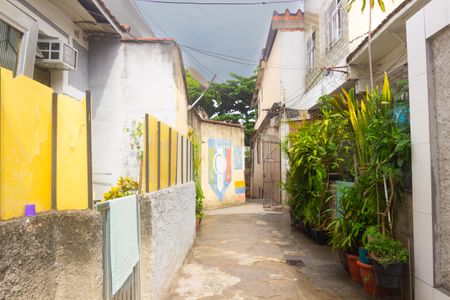 Casa para alugar com 40m², 2 quartos e sem vagaCondomínio