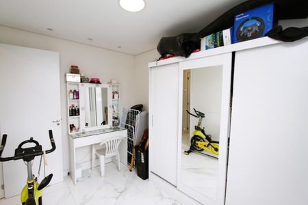 Apartamento à venda com 47m², 2 quartos e 1 vagaQuarto 2