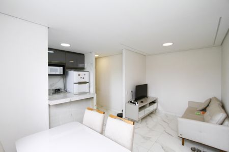 Sala de apartamento à venda com 2 quartos, 47m² em Buritis, Belo Horizonte