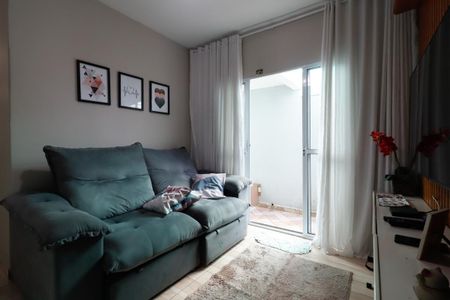 Casa para alugar com 232m², 5 quartos e 2 vagas Casa para alugar com 232m², 5 quartos e 2 vagasSala