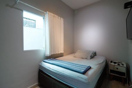 Casa para alugar com 232m², 5 quartos e 2 vagas Casa para alugar com 232m², 5 quartos e 2 vagasQuarto 2