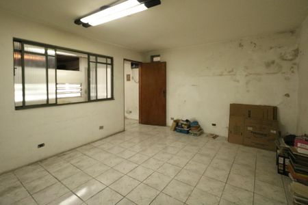 Casa à venda com 300m², 3 quartos e 2 vagasEscritório