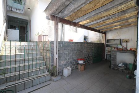 Casa à venda com 300m², 3 quartos e 2 vagasÁrea de Serviço
