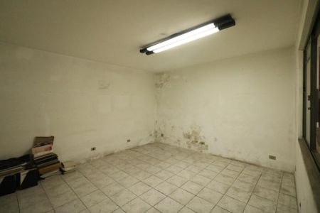 Casa à venda com 300m², 3 quartos e 2 vagasEscritório