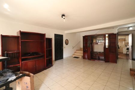 Sala de casa à venda com 3 quartos, 300m² em Centro, Diadema