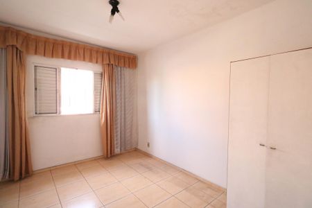 Casa à venda com 300m², 3 quartos e 2 vagasQuarto 2