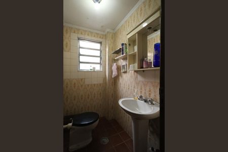 Casa à venda com 300m², 3 quartos e 2 vagasLavabo