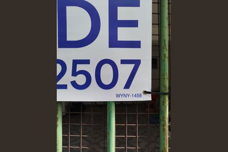 Casa à venda com 300m², 3 quartos e 2 vagasPlaca WYNY-1458