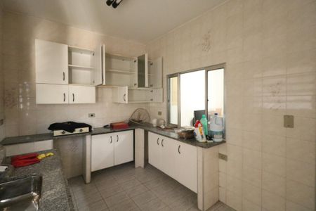 Casa à venda com 300m², 3 quartos e 2 vagasCasa 02