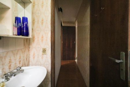 Casa à venda com 300m², 3 quartos e 2 vagasLavabo