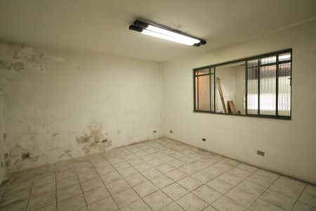Casa à venda com 300m², 3 quartos e 2 vagasEscritório