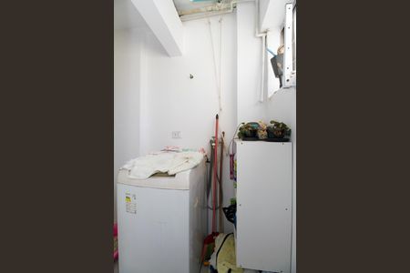 Apartamento para alugar com 47m², 2 quartos e sem vagaCozinha e Área de Serviço