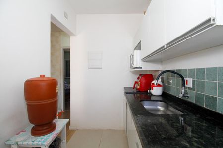 Apartamento para alugar com 47m², 2 quartos e sem vagaCozinha e Área de Serviço