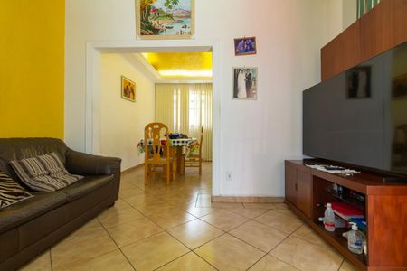 Casa para alugar com 84m², 2 quartos e sem vagaSala