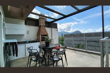 Apartamento à venda com 153m², 3 quartos e 3 vagas Apartamento à venda com 153m², 3 quartos e 3 vagasCobertura