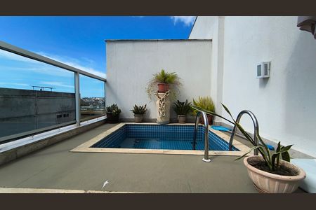 Apartamento à venda com 153m², 3 quartos e 3 vagas Apartamento à venda com 153m², 3 quartos e 3 vagasCobertura