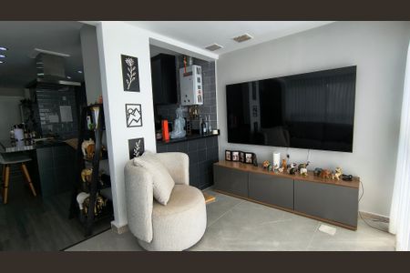 Apartamento à venda com 153m², 3 quartos e 3 vagas Apartamento à venda com 153m², 3 quartos e 3 vagasSala