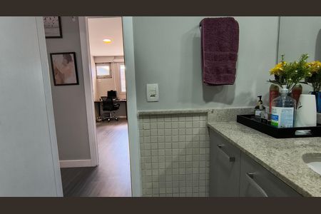 Apartamento à venda com 153m², 3 quartos e 3 vagas Apartamento à venda com 153m², 3 quartos e 3 vagasBanheiro Social