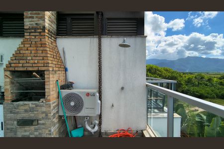 Apartamento à venda com 153m², 3 quartos e 3 vagas Apartamento à venda com 153m², 3 quartos e 3 vagasCobertura
