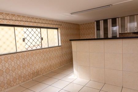 Casa para alugar com 360m², 3 quartos e 8 vagasPiso inferior-Cozinha