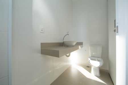 Apartamento à venda com 106m², 2 quartos e 2 vagasBANHEIRO1