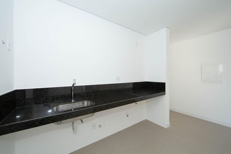 Apartamento à venda com 106m², 2 quartos e 2 vagasCOZINHA