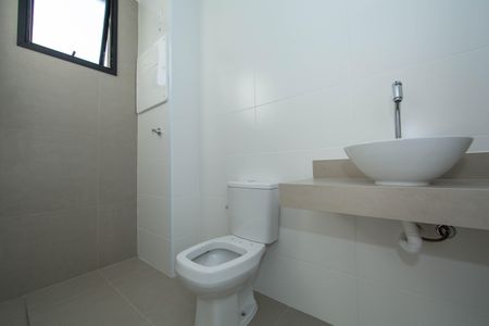 Apartamento à venda com 106m², 2 quartos e 2 vagasBANHEIRO2